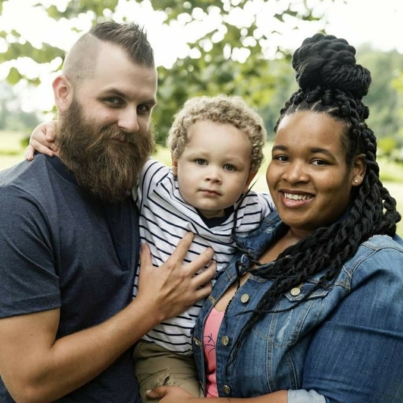 Meet your Posher, Erin - Picture 4 of 4